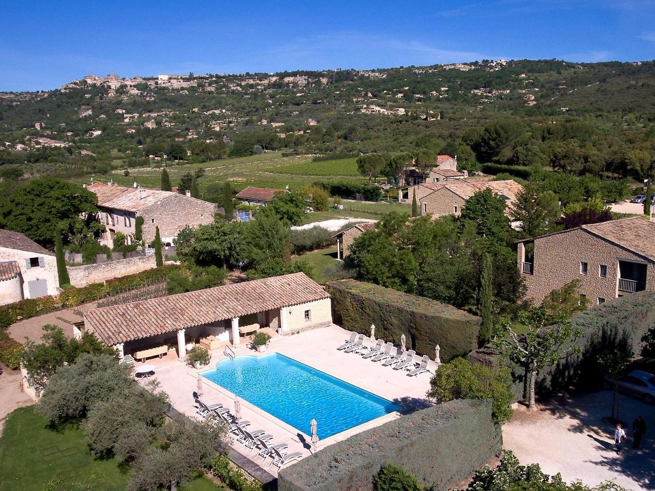 Hotel Carcarille Restaurant Le C Gordes Exterior foto