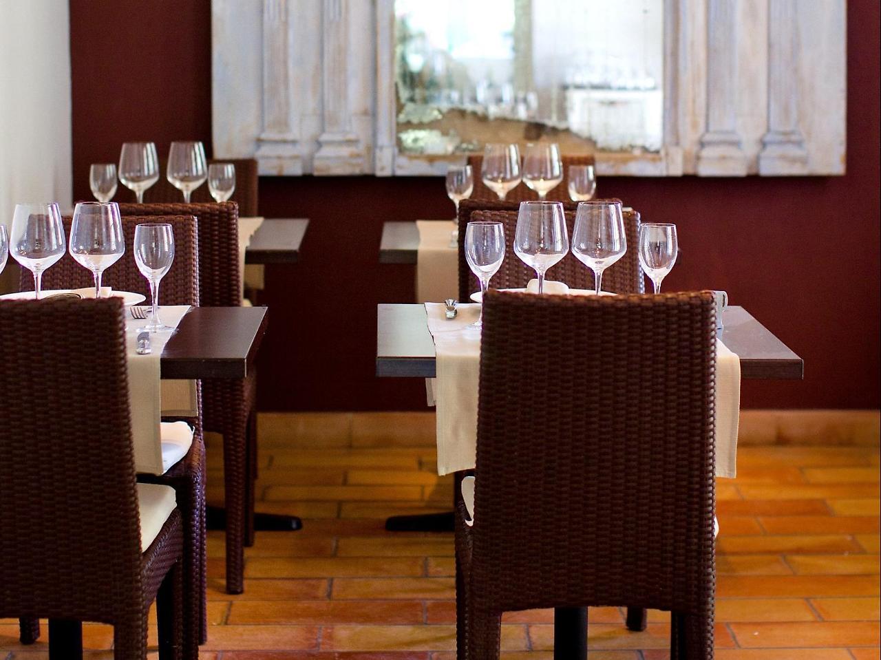 Hotel Carcarille Restaurant Le C Gordes Exterior foto